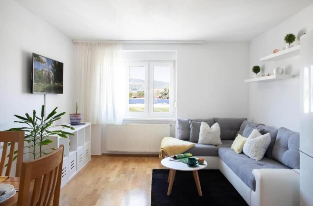 Tesla Apartment Urban Stay زغرب المظهر الخارجي الصورة